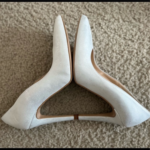 🤩 Silver heels new 🤩 - Picture 3 of 9